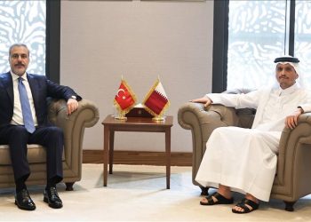 فيدان يبحث الأوضاع في سوريا مع نظيره القطري ورئيس الوزراء اللبناني