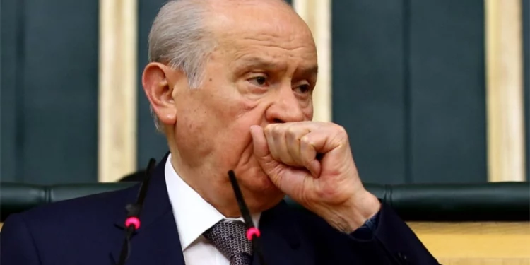 تحركات بهجلي المتسارعة تربك حزب العدالة والتنمية