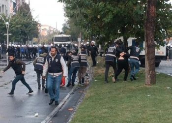 تركيا.. اعتقال 75 متظاهرا في باتمان