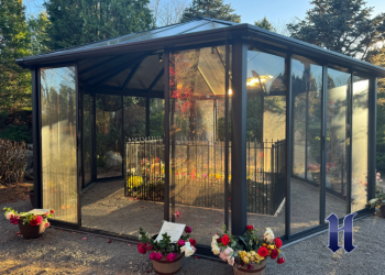 محبي كولن يواصلون زيارة قبره من كل أنحاء العالم