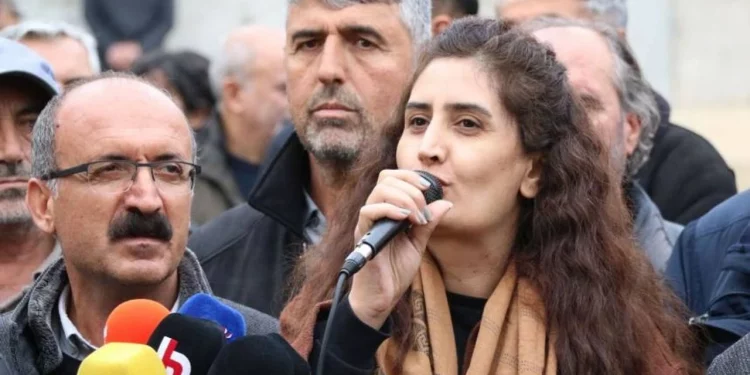 اعتقال العمدة المشترك لبلدية تونجلي