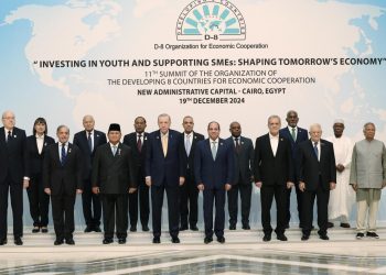 أردوغان يدعو من مصر إلى بناء سوريا خالية من الإرهاب