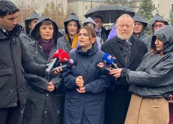 الحزب الكردي: هل تخطط تركيا لغزو حلب؟