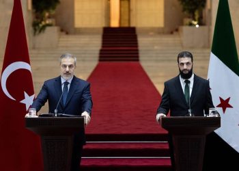 أحمد الشرع يناقش مع هاكان فيدان نزع سلاح الجماعات المسلحة