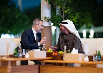 فيدان يلتقي بن زايد بعد زيارة سوريا