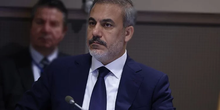 هاكان فيدان: نتواجد في سوريا لمنع المزيد من الهجرة