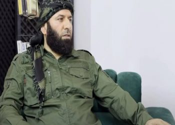 تركي يحصل على رتبة عميد بالجيش السوري الجديد