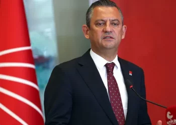 زعيم المعارضة التركية يسافر إلى المغرب