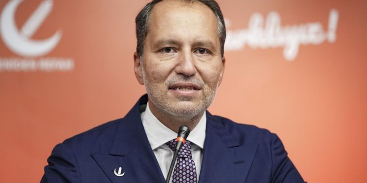 فاتح أربكان: لا ننوي ترشيح أردوغان مجددا