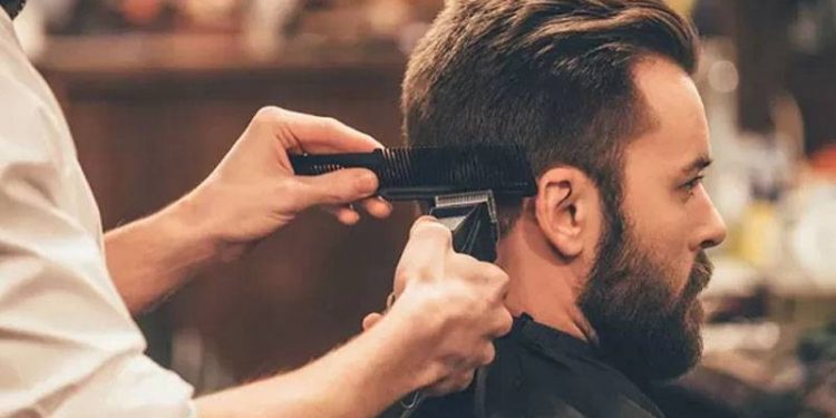 أسعار الحلاقة في تركيا ترتفع 40%