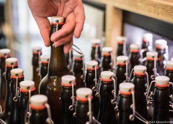 عشرات الوفيات في تركيا بسبب الخمر المغشوش