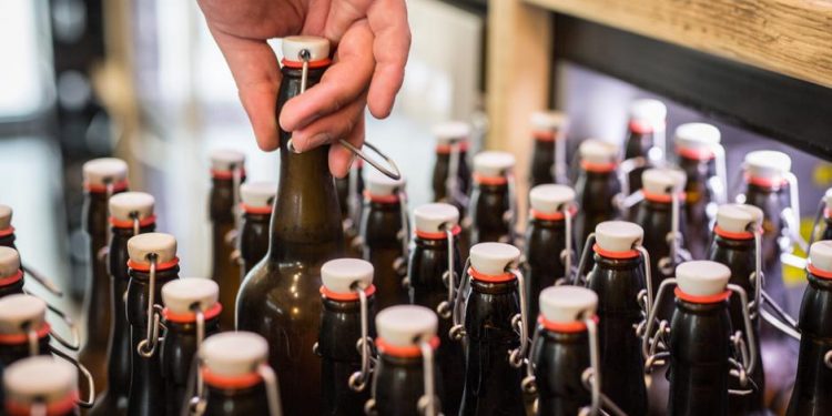 عشرات الوفيات في تركيا بسبب الخمر المغشوش