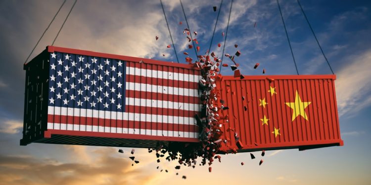 الصين تحظر التصدير لنحو 28 شركة أمريكية