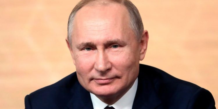 بوتين يهنئ المسيحيين الأرثوذكس بعيد الميلاد