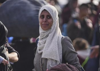 هل ينجح ترامب في تهجير سكان غزة إلى مصر والأردن؟