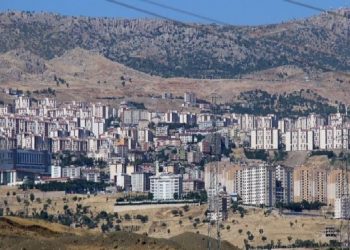 تركيا.. حظر تجوال في مركز ولاية شرناق