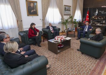 الشعب الجمهوري: ندعم الجهود لوقف النزيف التركي