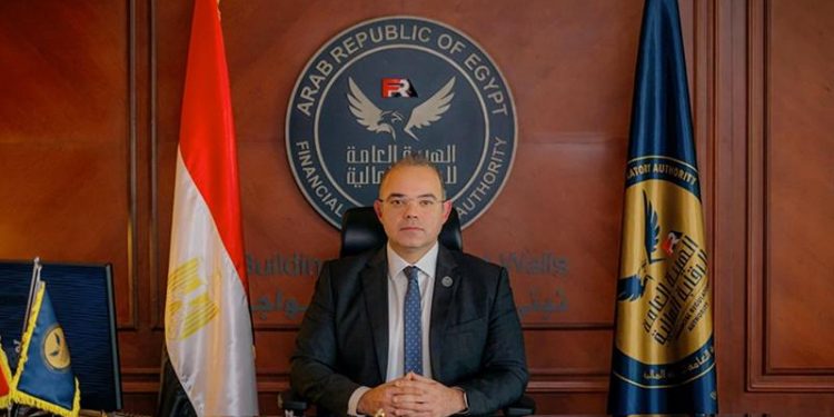 مصر تسمح للشباب من سن 15 عامًا بالاستثمار في البورصة