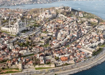 إغلاق 253 فندقا في إسطنبول