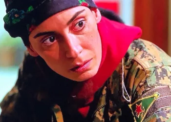 التحقيق مع ممثلة تركية لتجسيدها دور مقاتلة كردية