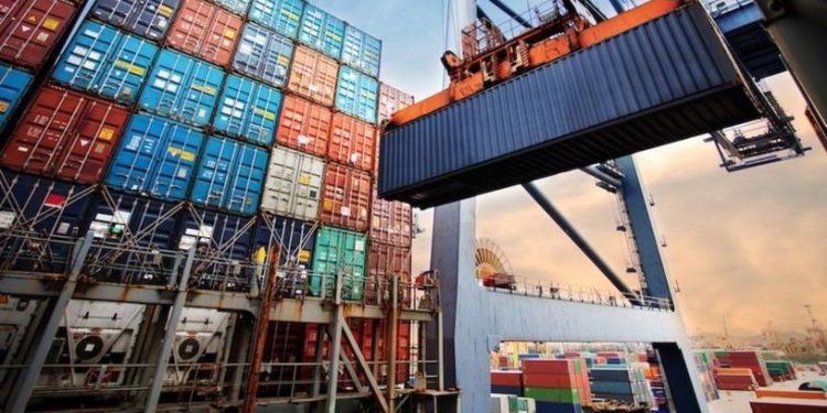 ارتفاع عجز التجارة الخارجية في تركيا