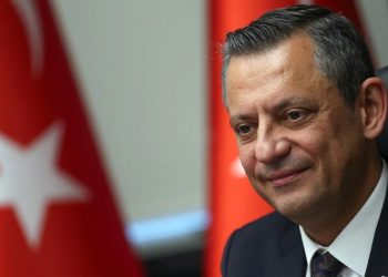 أوزجور أوزال: لا فرصة لحزب أردوغان في الفوز بانتخابات أخرى