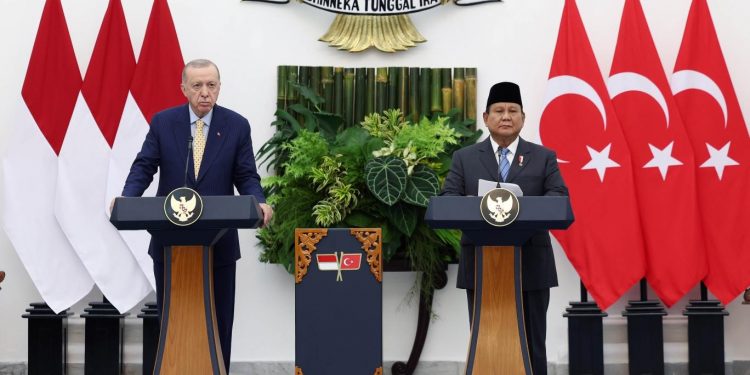 أردوغان: لا يجب تأخير إقامة دولة فلسطينية