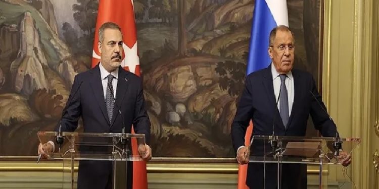 وزير الخارجية الروسي يزور تركيا الاثنين