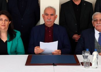 صحفي: 55 مليون في تركيا لا يعرف من هو الإرهابي أوجلان