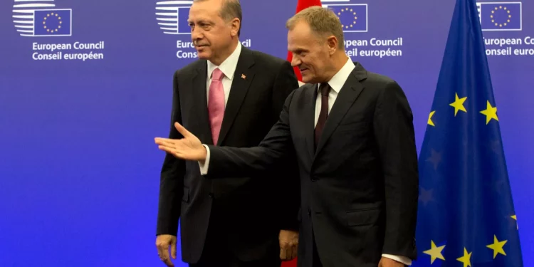 بولندا: انضمام تركيا إلى الاتحاد الأوروبي أصبح واقعيًا