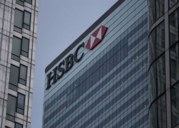 بنك HSBC: ارتفاع مخاطر التضخم وانخفاض العملة في تركيا
