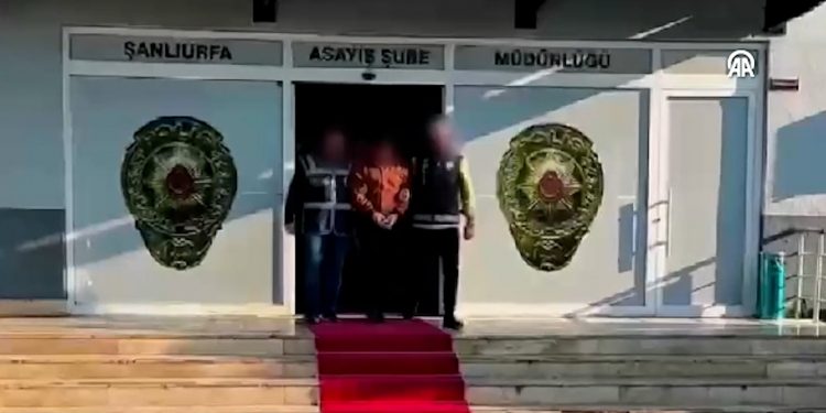 4 أشخاص يجمعون 10 ملايين ليرة عبر الاحتيال