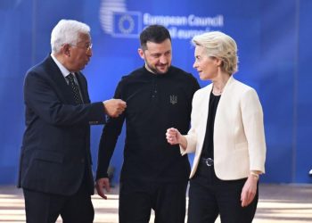 لوموند: تركيا شريك لا غنى عنه لأوروبا الضعيفة