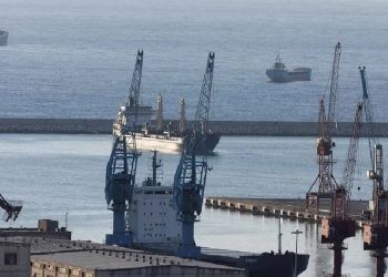 وول ستريت جورنال: روسيا تبحث حماية قواعدها في سوريا