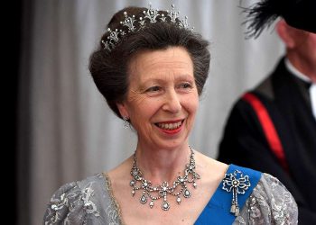 الأميرة “آن” تحضر حفلا تذكاريًّا بمناسبة الحرب العالمية الأولى في تركيا