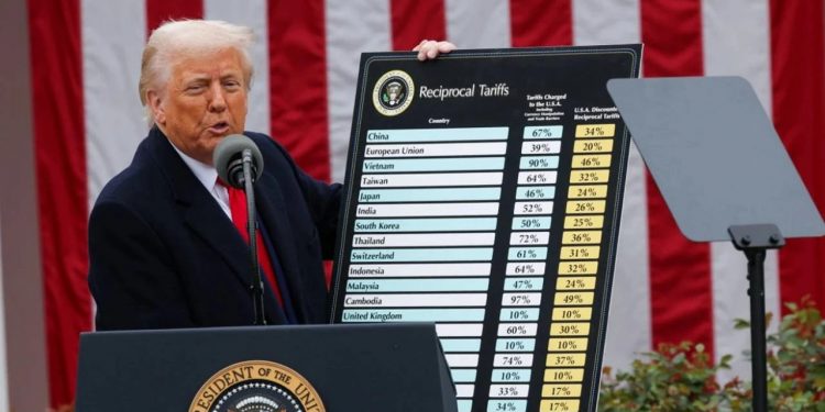 تركيا تفاوض إدارة ترامب لرفع الرسوم الجمركية الإضافية