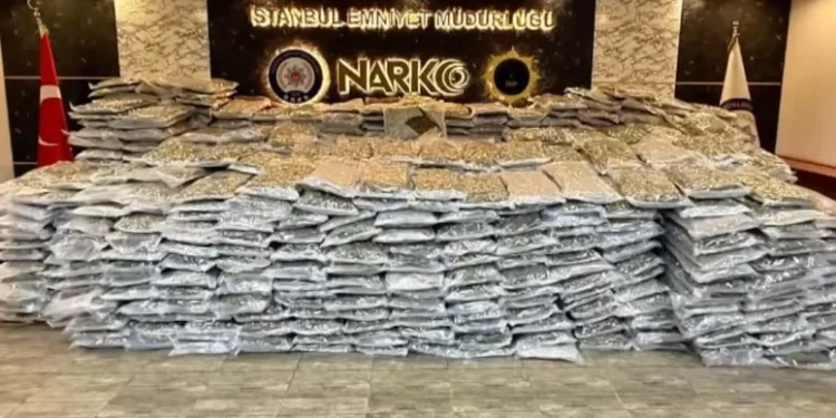 تركيا تضبط 200 طن مخدرات خلال عامين