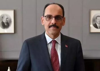 رئيس المخابرات التركية يستقبل وفدًا من حركة حماس