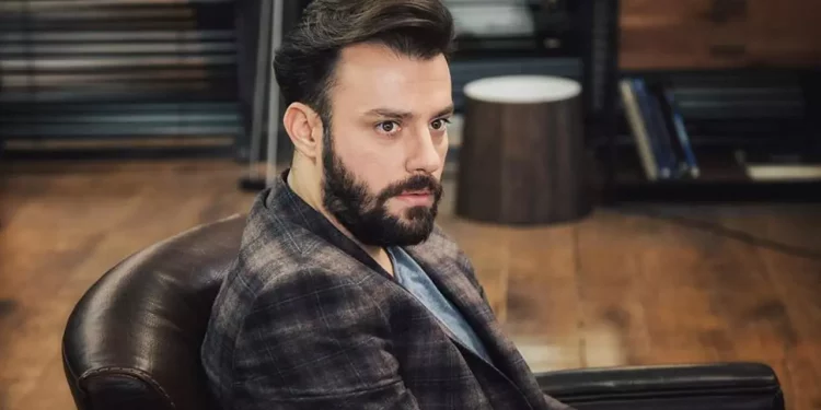 بطل “حب للإيجار” ينتقد الاعتقالات في تركيا