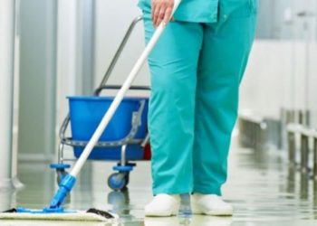 10 آلاف خريج جامعي يتقدمون لوظائف عمال نظافة في تركيا