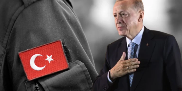 قانون جديد يمنح أردوغان صلاحيات فصل ضباط الجيش وترقيتهم