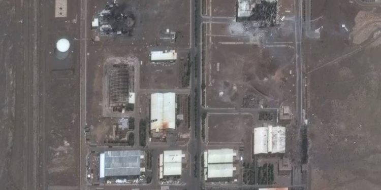 ما هي المنشآت النووية الثلاث التي استهدفتها الولايات المتحدة في إيران؟