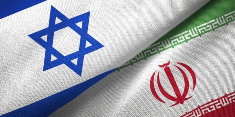 روسيا تقدم عرضًا تاريخيًا لإنهاء التوتر بين إسرائيل وإيران