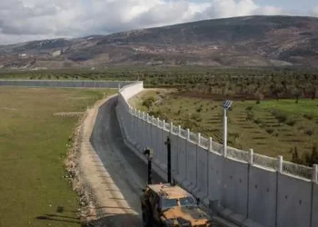 بريطانيا تصدر تحذيرا لمواطنيها عند الانتقال من إيران إلى تركيا