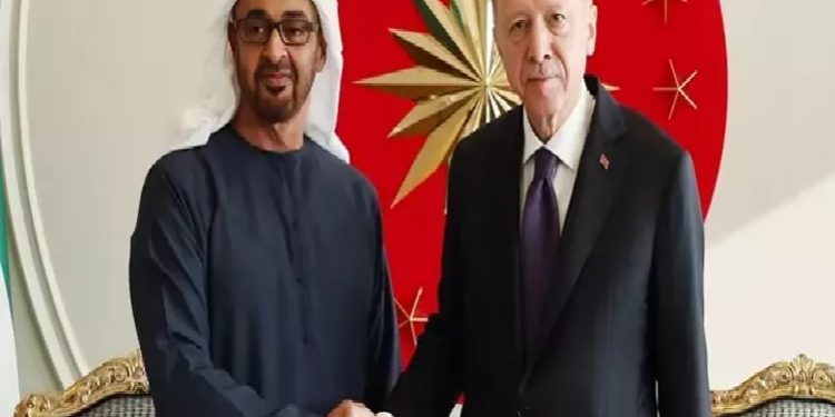 أردوغان يجري اتصالا هاتفيا مع بن زايد