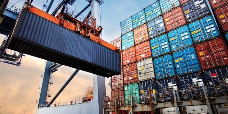 زيادة حادة في العجز التجاري الخارجي لتركيا