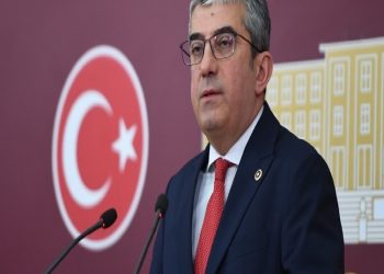 تركيا.. البرلمان يدرس رفع الحصانة عن 61 نائبا من “الشعب الجمهوري”