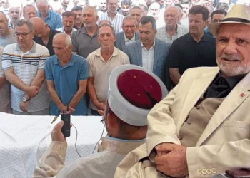 تركيا.. وفاة عمدة بلدية سابق بسبب سقوط المصعد