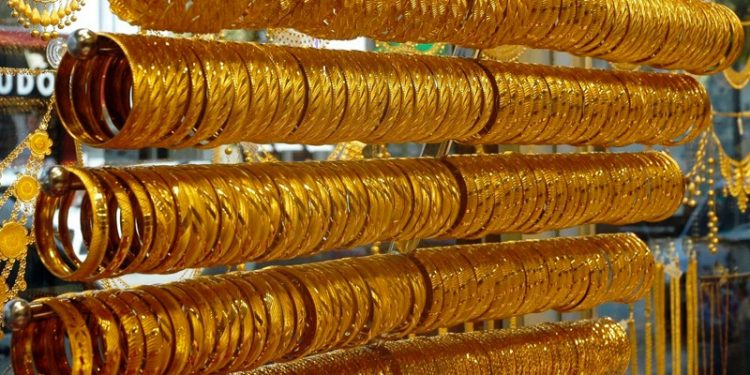 تركيا.. القبض على صائغ سرق 400 مليون ليرة تركية وهرب!