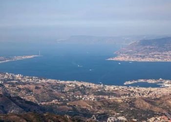 جسر صقلية في إيطاليا يسحب الرقم القياسي من تركيا